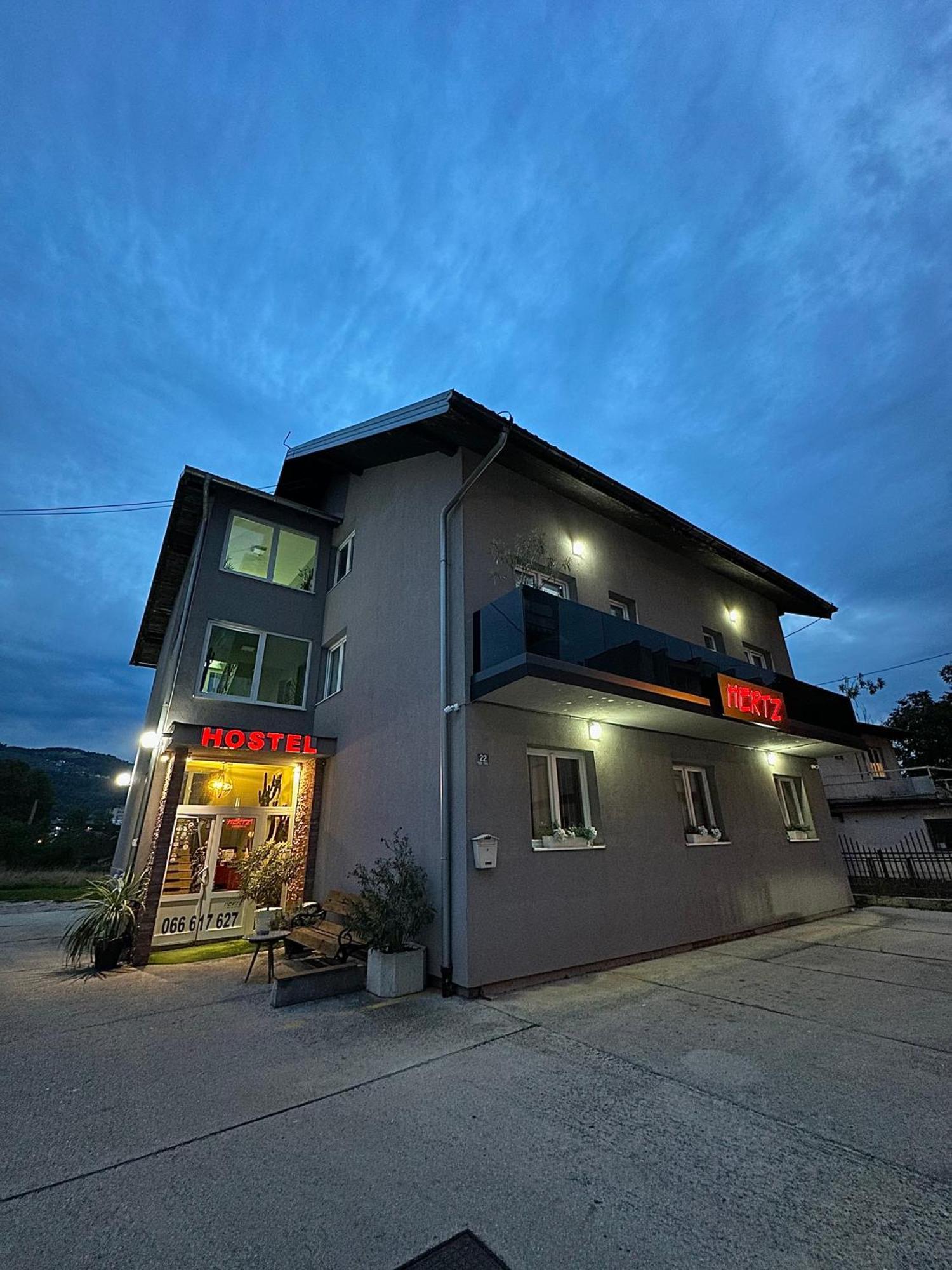 Hostel Herz Banja Luka Exterior foto